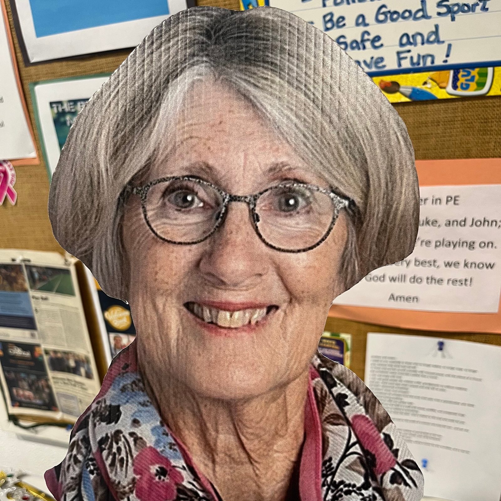 At the May 31 celebration honoring Betsy Hamilton, the retiring principal at St. Jane de Chantal School in Bethesda, guests were given fans with her portrait. Four hundred people attended the gathering to thank Hamilton, who began serving as the school’s principal in 1988 after earlier teaching kindergarten and then the first grade there for six years. She was in the first class at the school when it opened in 1953. (Catholic Standard photo by Mark Zimmermann)