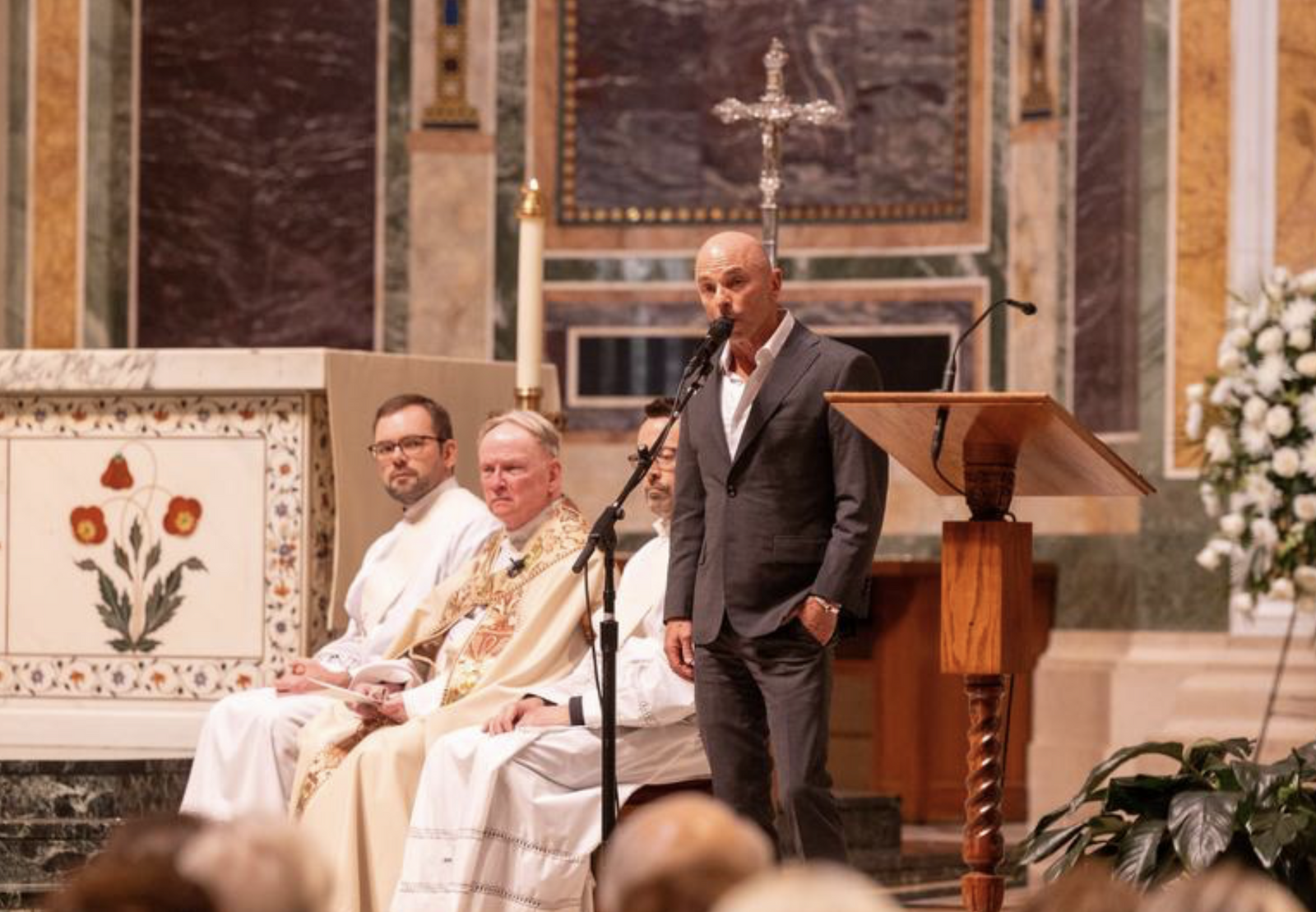Country music star Kenny Chesney sings during a memorial service for Ethel Kennedy on Oct. 16, 2024 at the Cathedral of St. Matthew the Apostle in Washington, D.C. (Catholic Standard photo by Mihoko Owada)