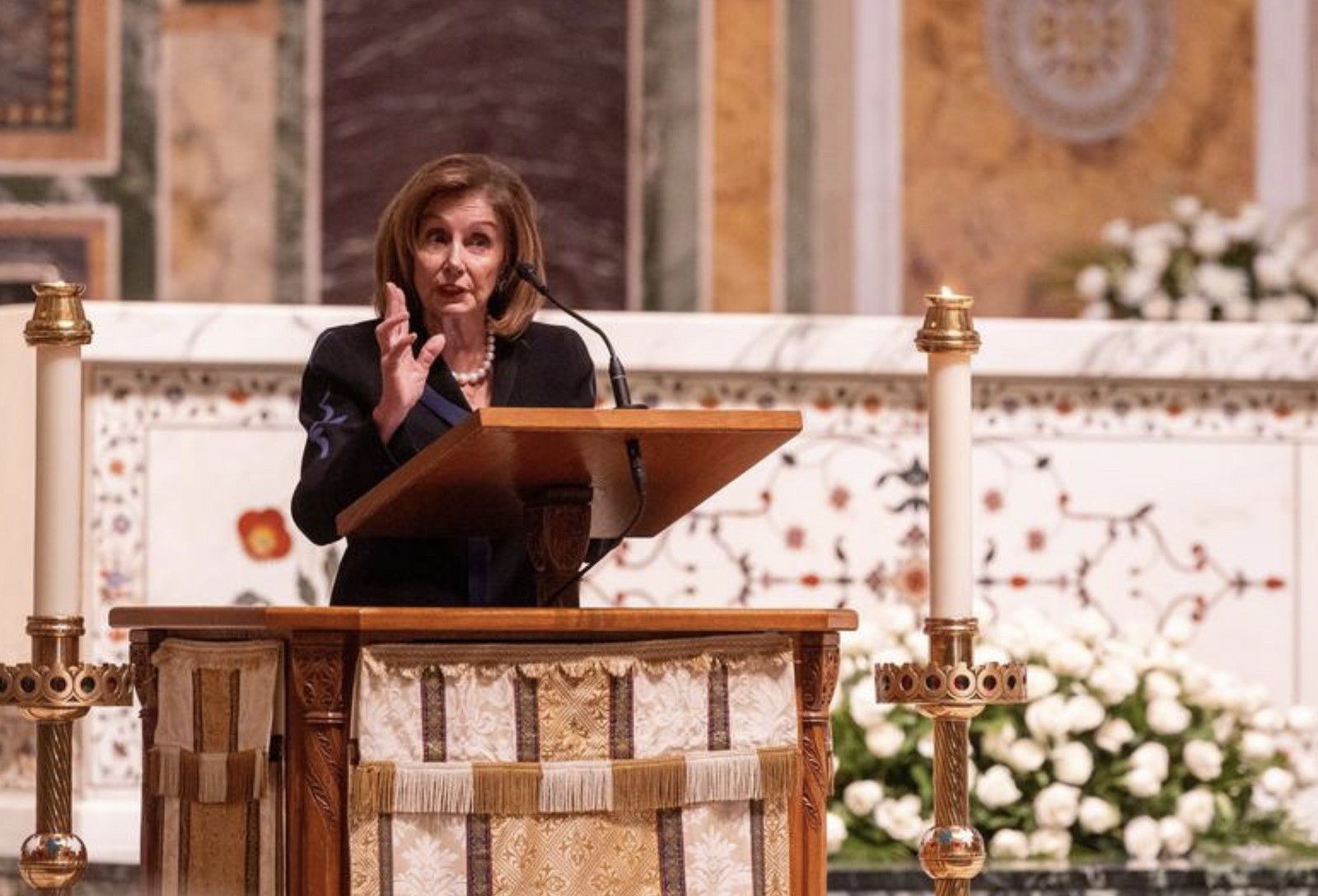 Speaker Emerita Nancy Pelosi reflects on the life and legacy of the late Ethel Kennedy during an Oct. 16 memorial service at St. Matthew’s Cathedral in Washington for the Kennedy family matriarch who died on Oct. 10 at the age of 96. (Catholic Standard photo by Mihoko Owada)
