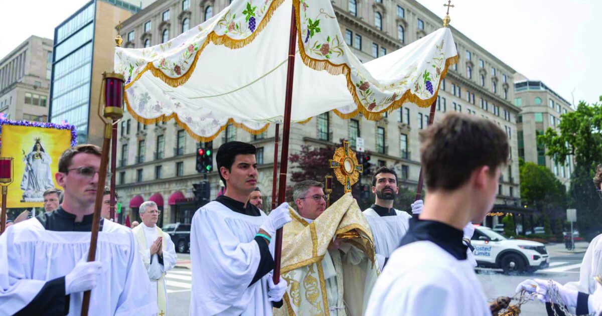 National Eucharistic Pilgrimage arrives in Washington with Eucharistic procession and special blessing for the nation