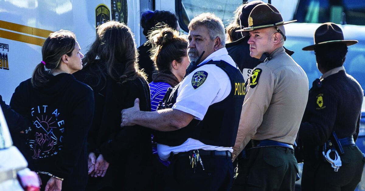 Us Bishops Approve Special Pastoral Message On Immigration Catholic