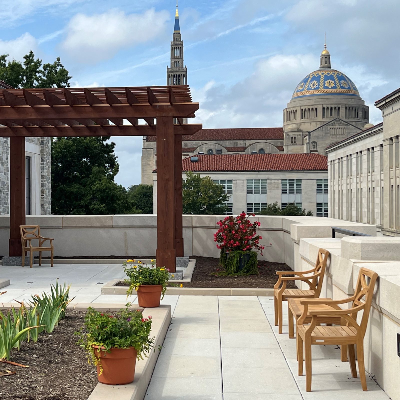 The Joanne Barkett Conway Memorial Roof Garden for students, faculty and staff at the new Conway School of Nursing building at The Catholic University of America includes an overhead view of the surrounding campus and the nearby Basilica of the National Shrine of the Immaculate Conception. (Catholic Standard photo by Mark Zimmermann)