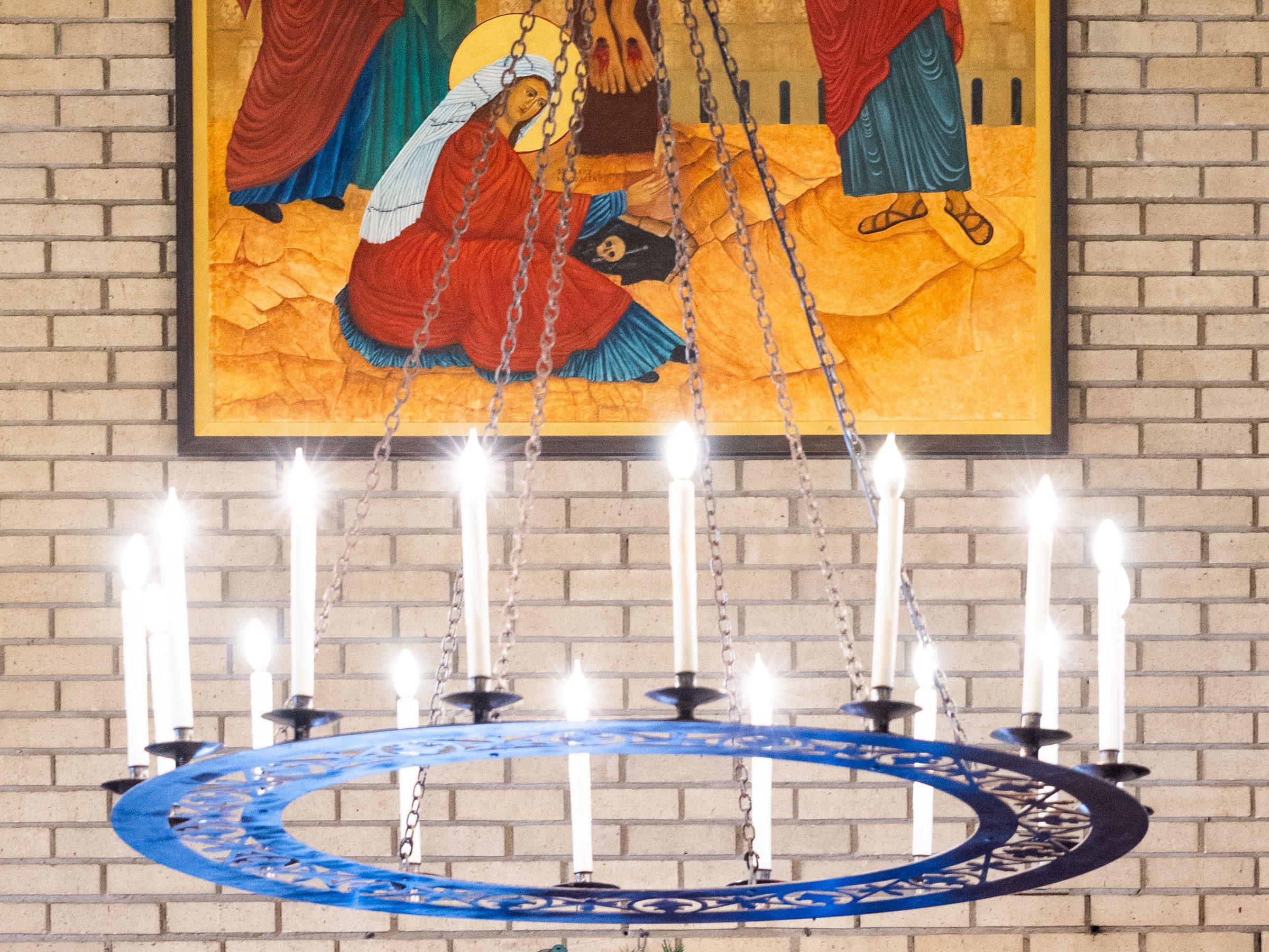 Cardinal McElroy blesses icon at St. Hugh Church, saying image 'lifts our  eyes to the Lord' - Catholic Standard, image size:2400x3708